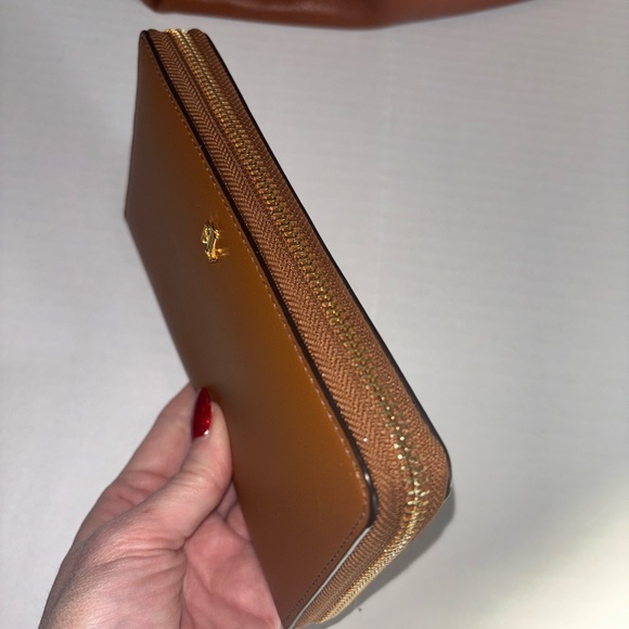 Ralph Lauren Kassie Large Shoulder Bag & Matching Wallet - Picture 13 of 17